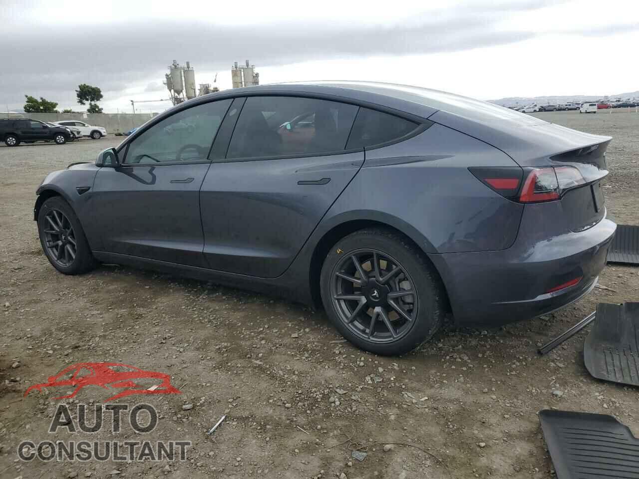 TESLA MODEL 3 2023 - 5YJ3E1EB2PF694247