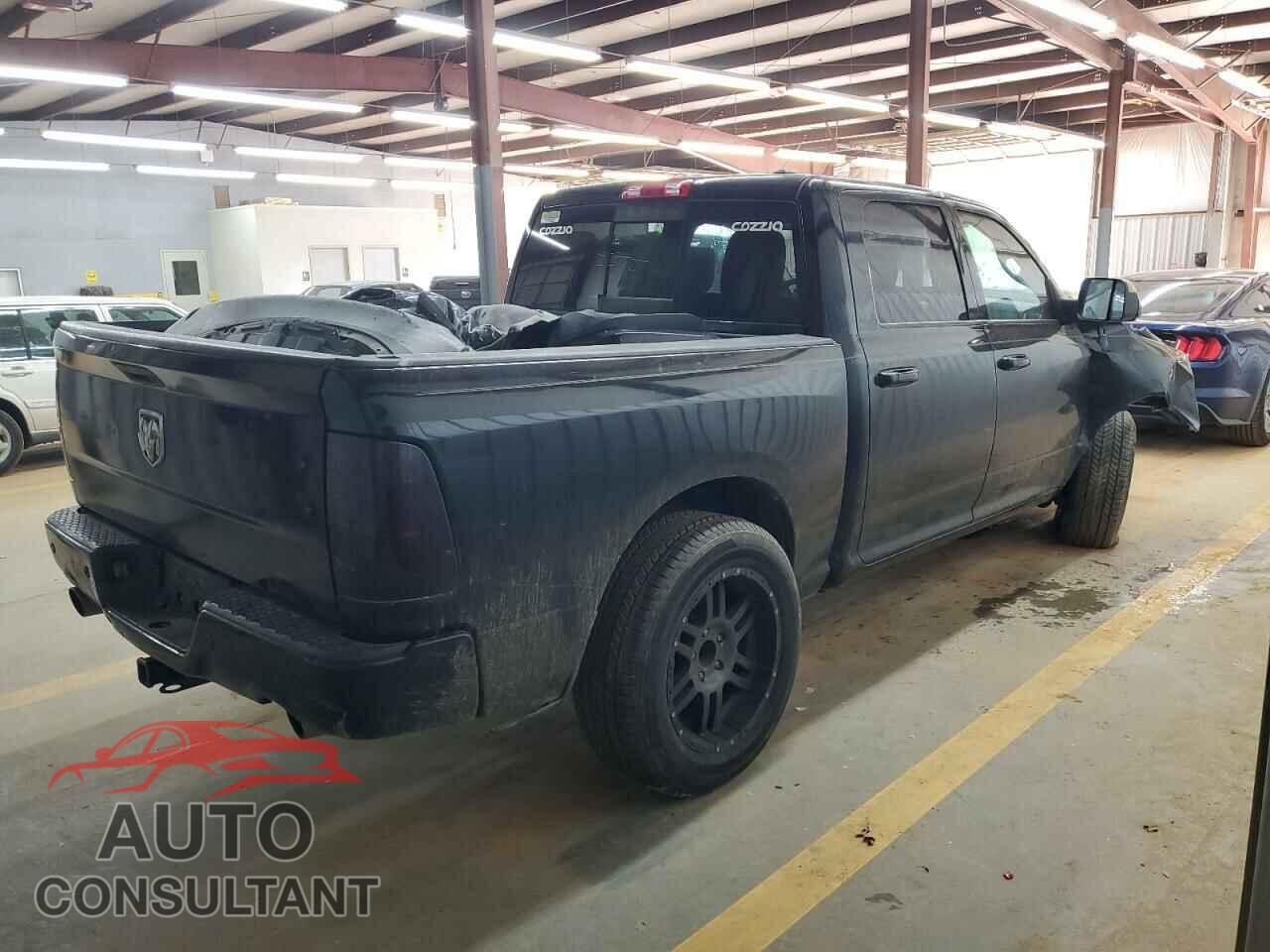 DODGE RAM 1500 2012 - 1C6RD7MT0CS128506