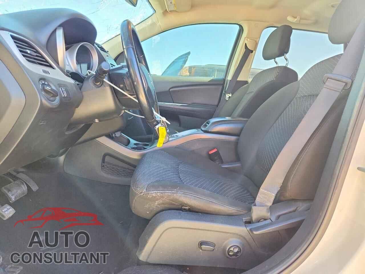 DODGE JOURNEY 2020 - 3C4PDCAB2LT272335