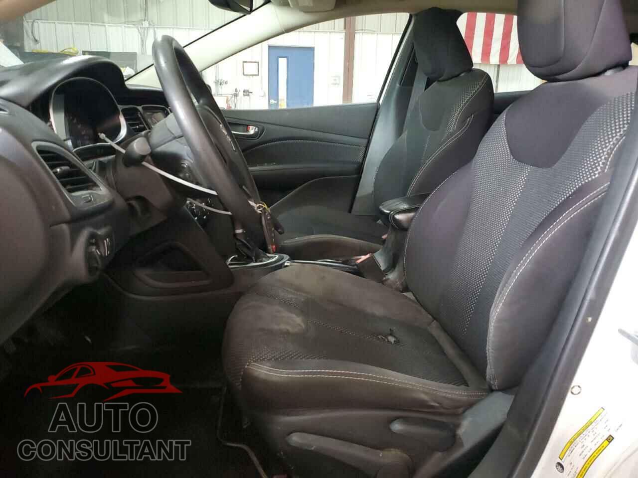 DODGE DART 2014 - 1C3CDFBB6ED823880
