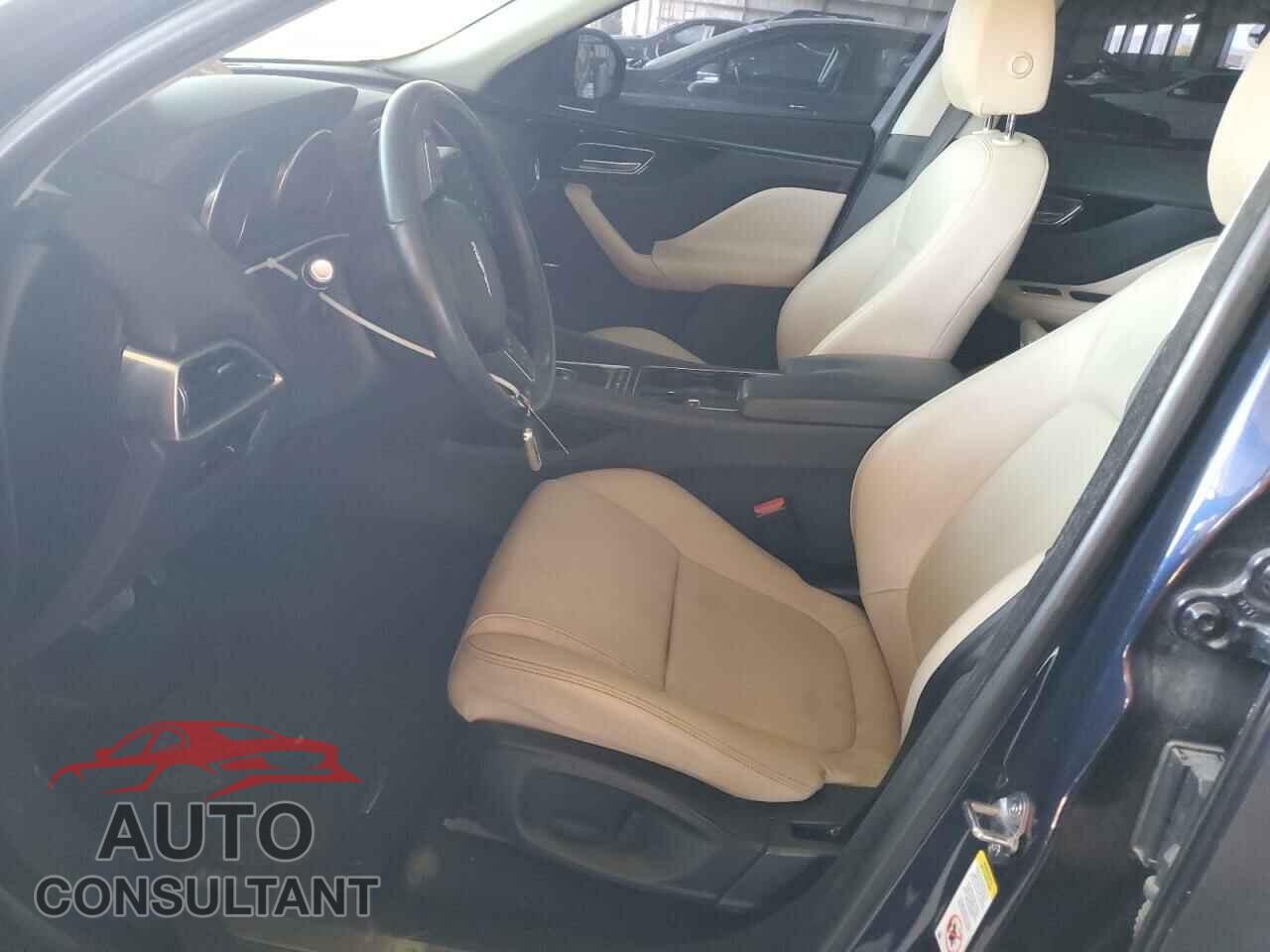 JAGUAR F-PACE 2017 - SADCJ2BN8HA091981