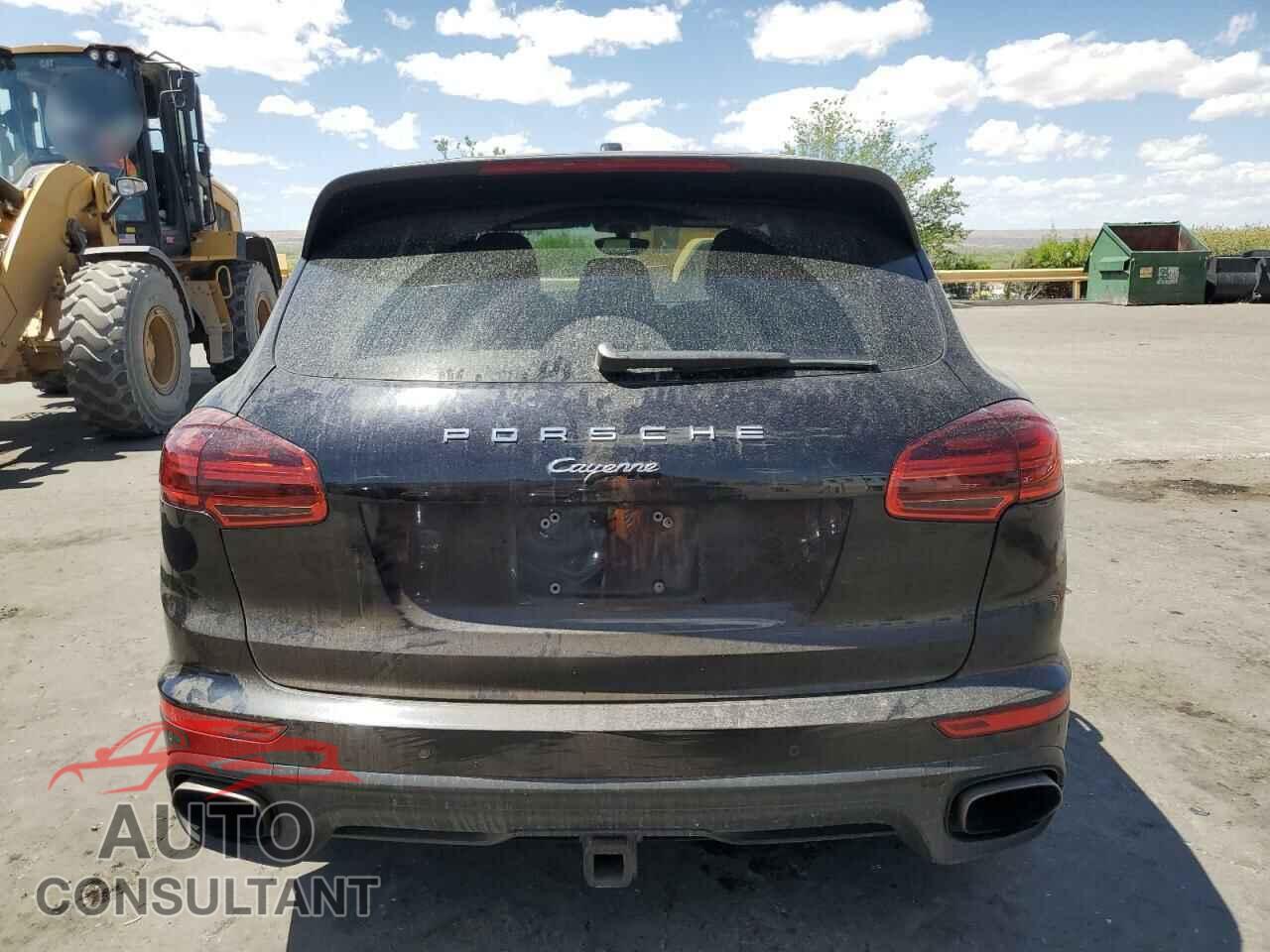 PORSCHE CAYENNE 2017 - WP1AA2A23HKA84522