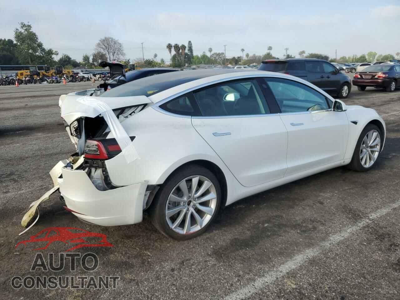 TESLA MODEL 3 2019 - 5YJ3E1EA5KF508068