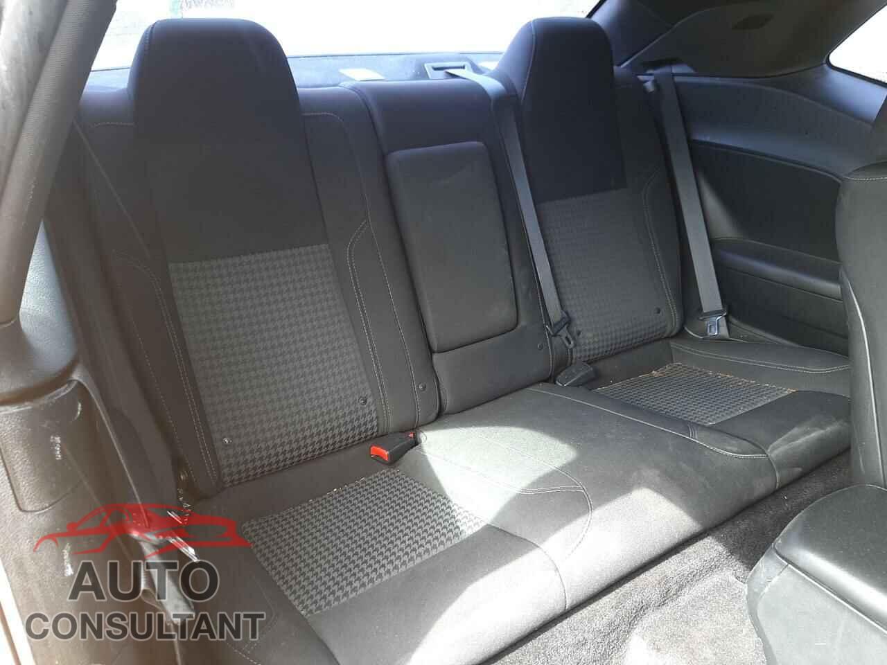 DODGE CHALLENGER 2017 - 2C3CDZBT3HH594835
