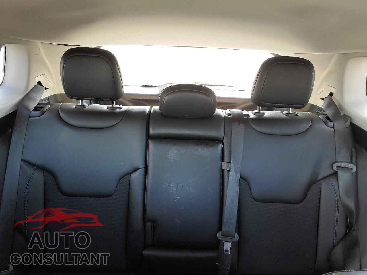 JEEP COMPASS 2022 - 3C4NJDBB1NT121185