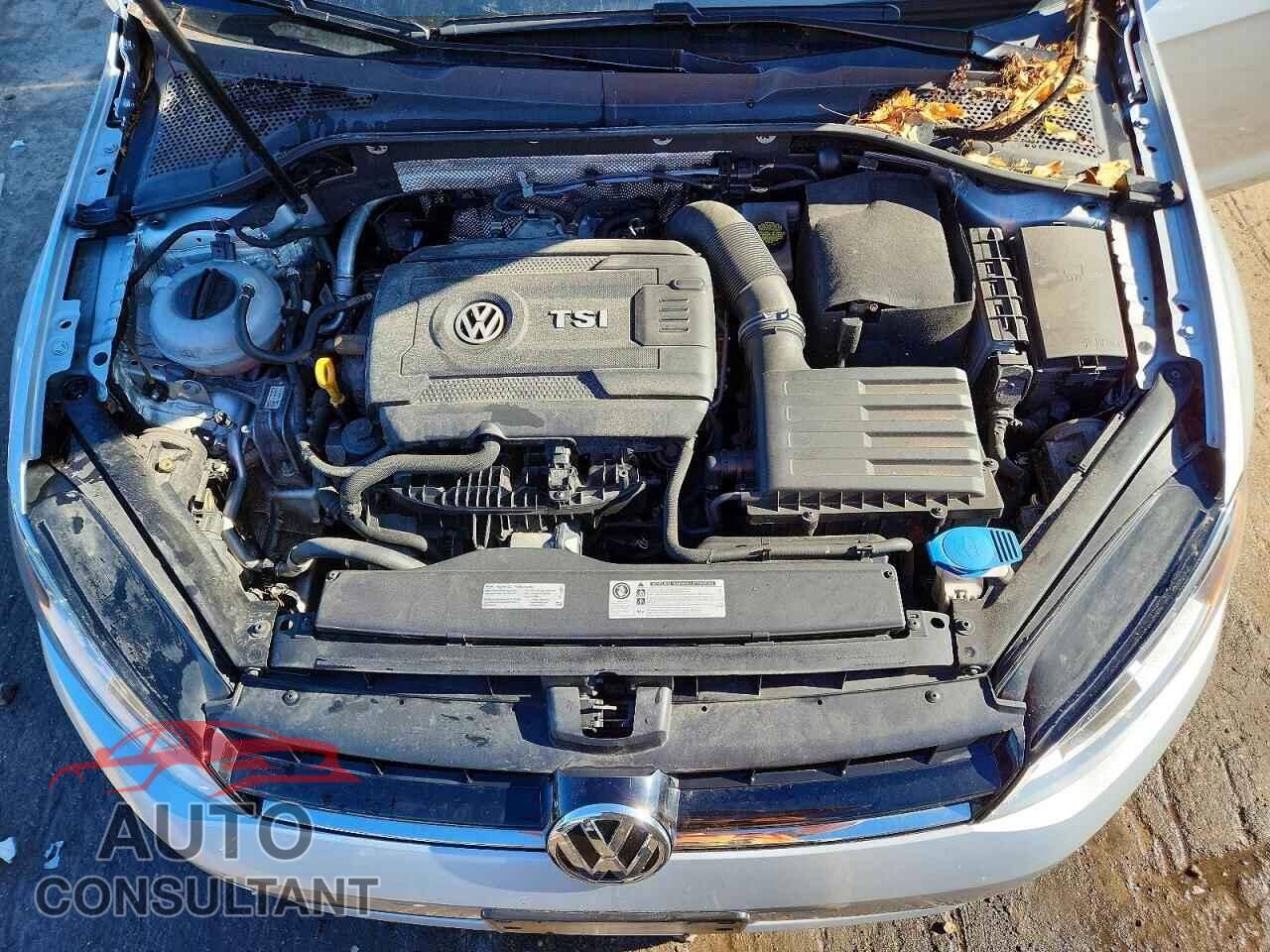 VOLKSWAGEN GOLF 2017 - 3VWC17AU2HM536877