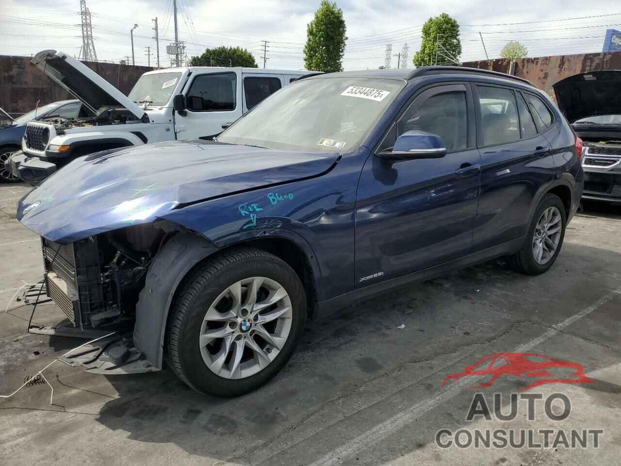 BMW X1 2015 - WBAVL1C54FVY28104