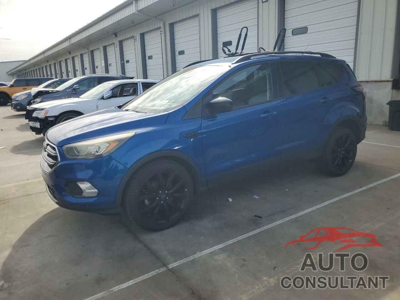 FORD ESCAPE 2017 - 1FMCU0GD9HUD72219