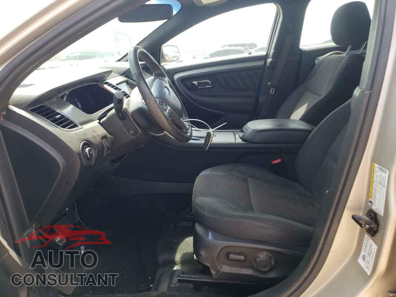 FORD TAURUS 2017 - 1FAHP2E83HG114673