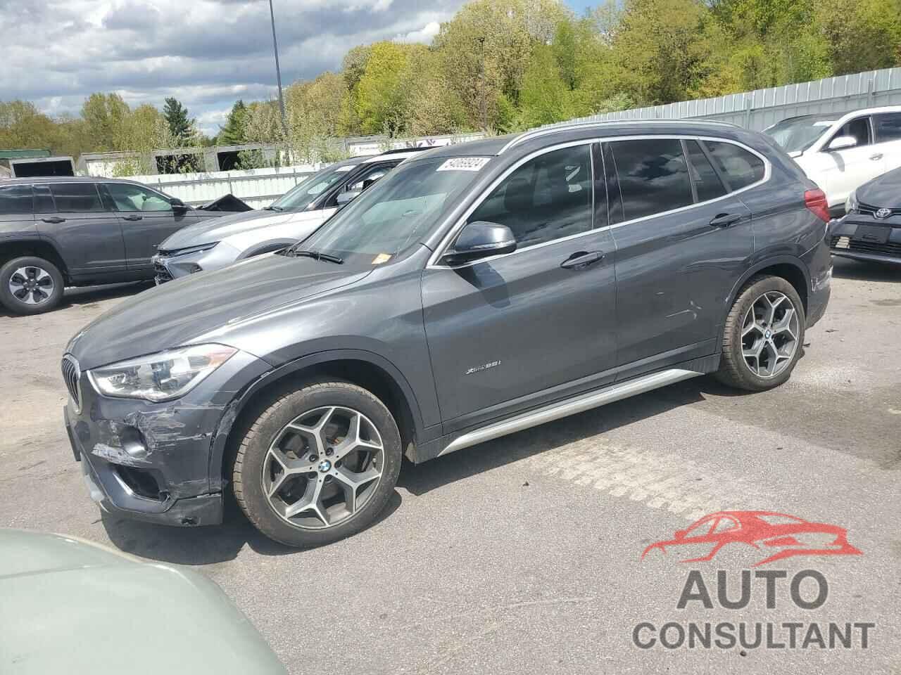 BMW X1 2017 - WBXHT3C32H5F77862