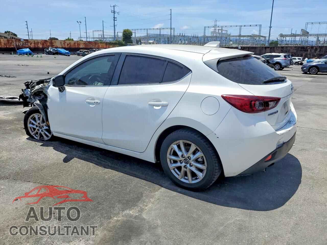 MAZDA 3 2015 - JM1BM1L78F1243893