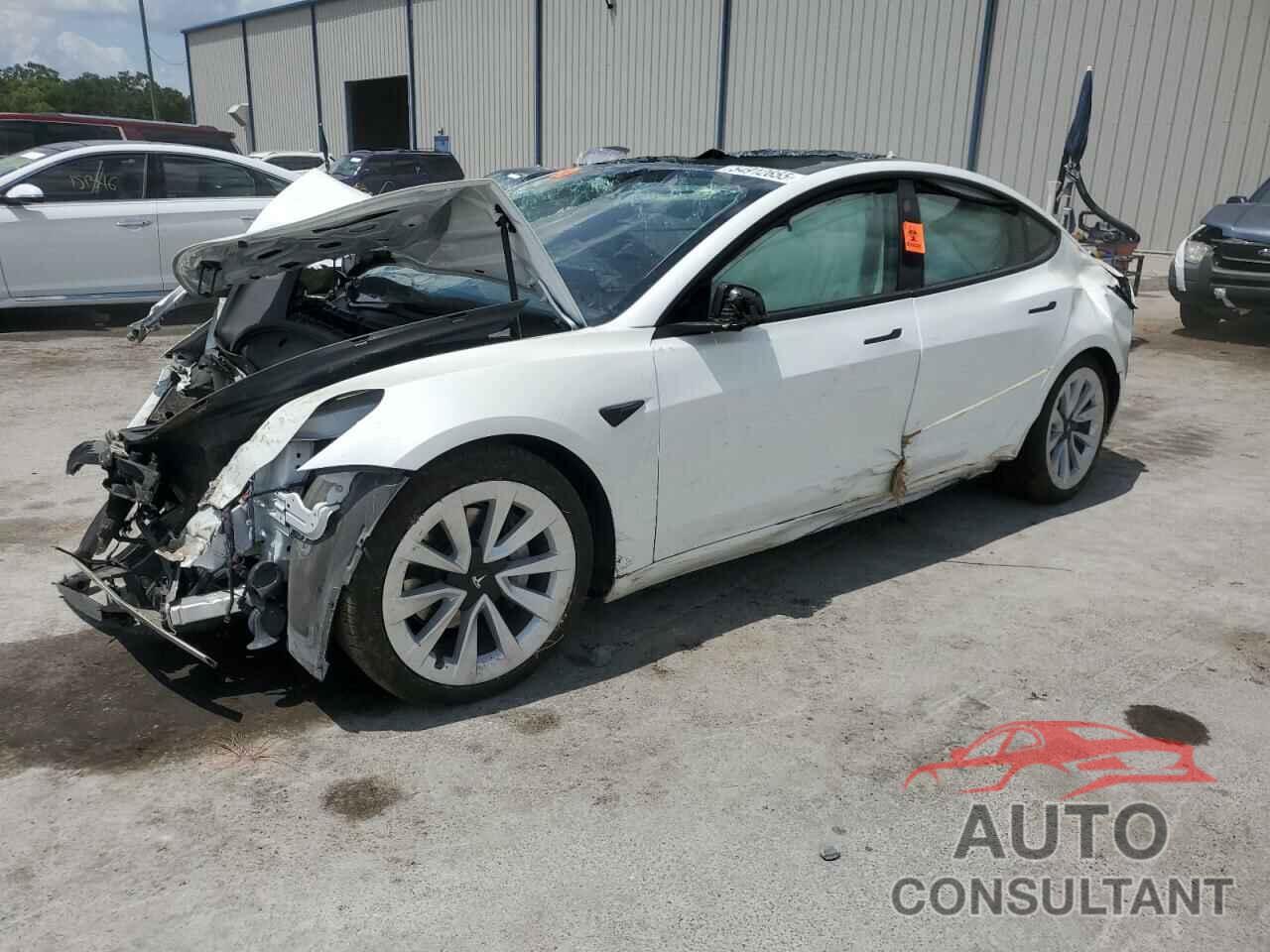TESLA MODEL 3 2022 - 5YJ3E1EB1NF273097