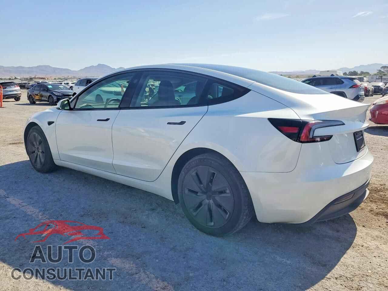 TESLA MODEL 3 2024 - 5YJ3E1EA2RF866898