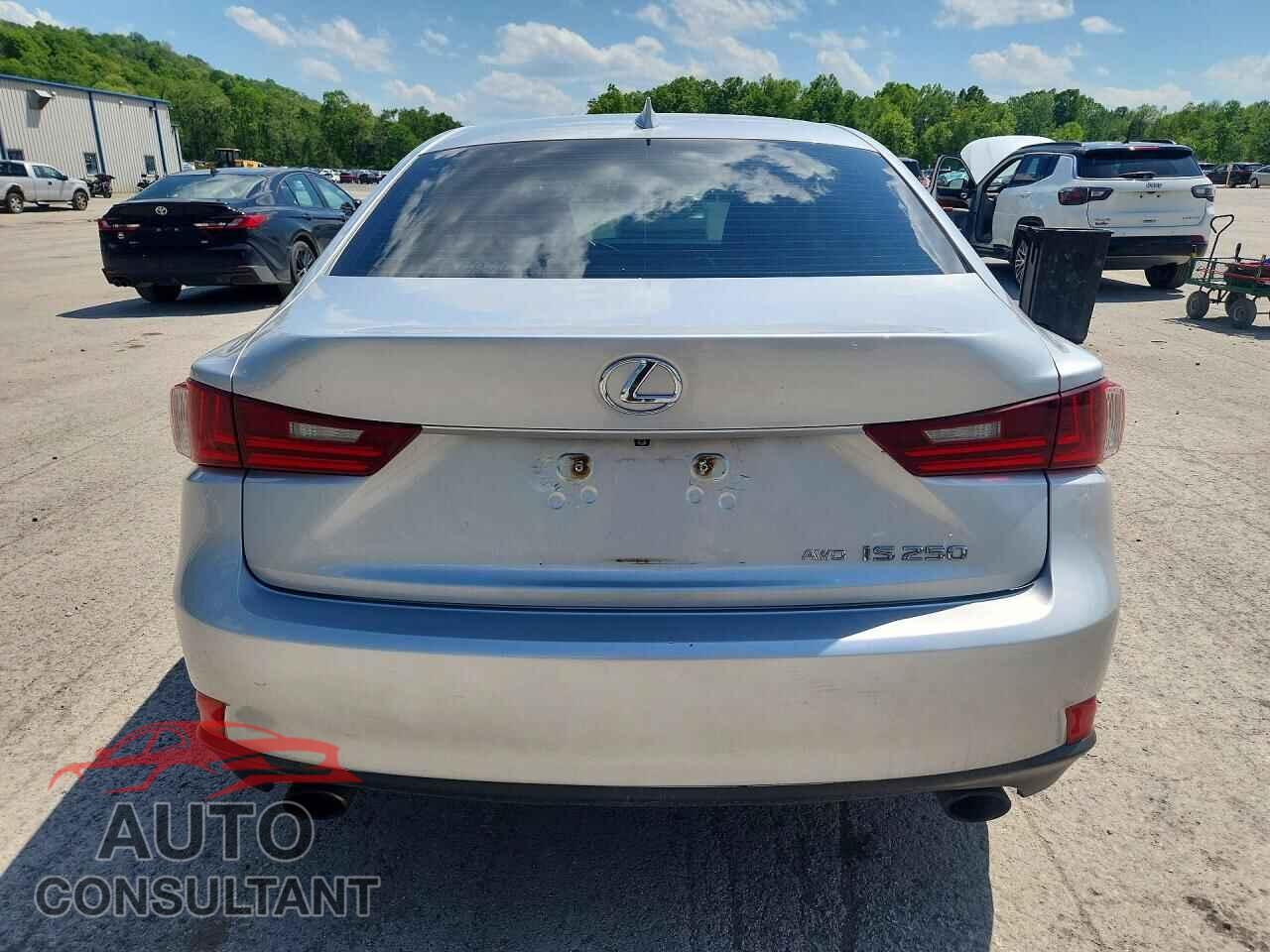 LEXUS IS 2014 - JTHCF1D25E5010528
