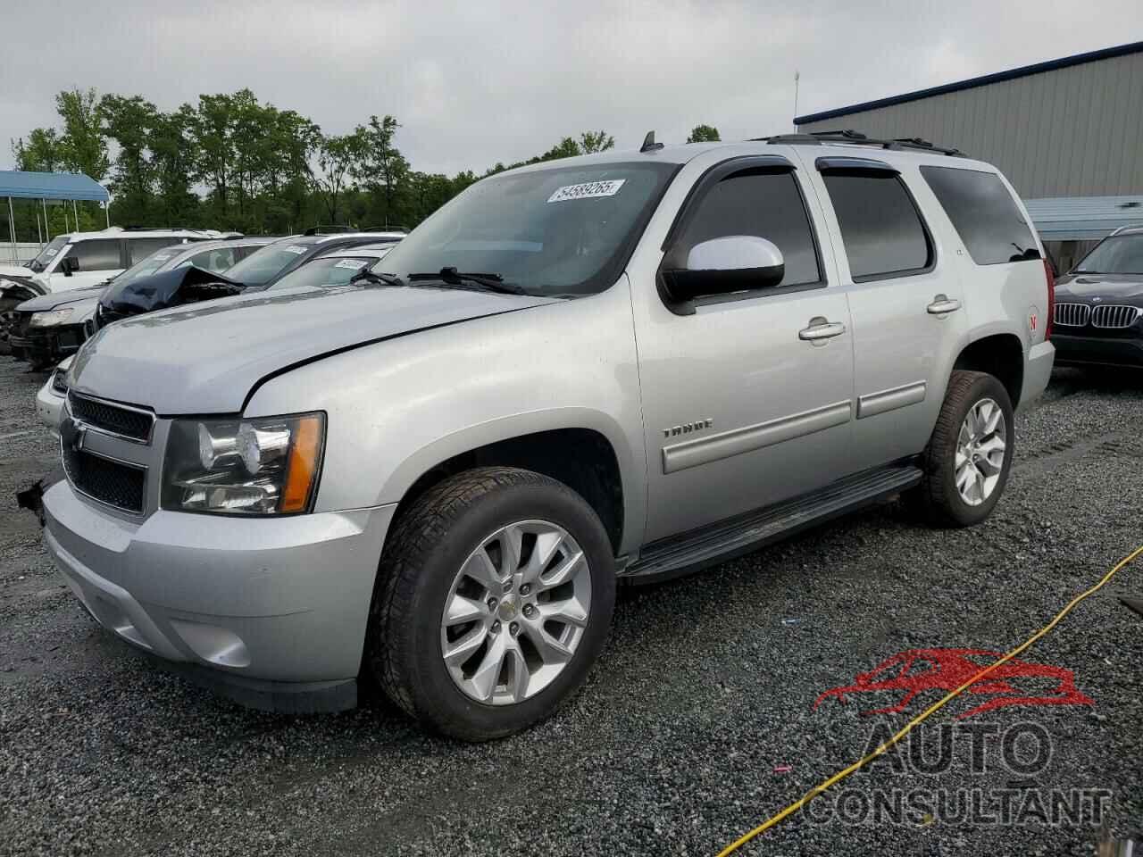 CHEVROLET TAHOE 2013 - 1GNSKBE08DR273008