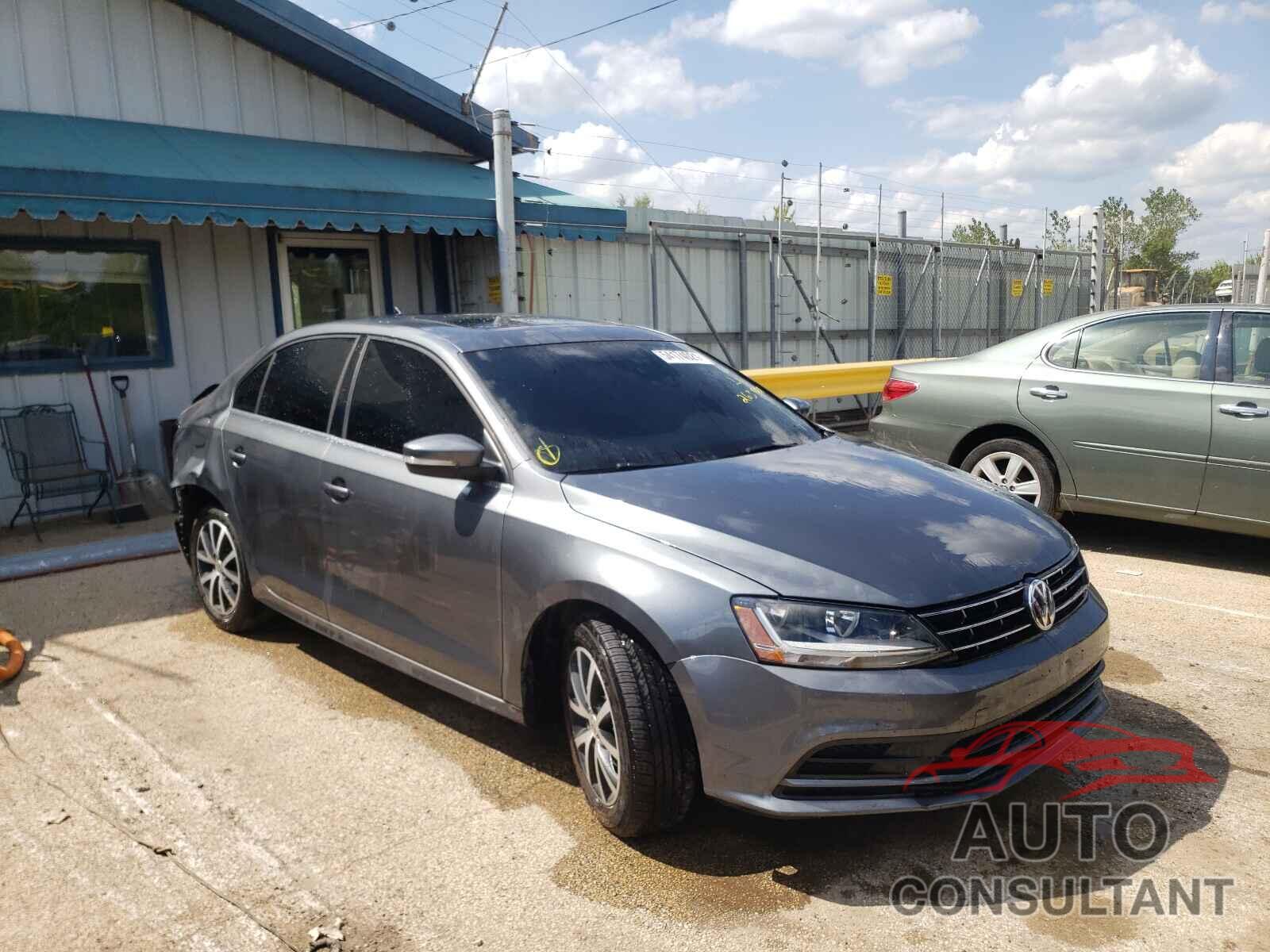 VOLKSWAGEN JETTA 2018 - 3VWDB7AJ8JM263988