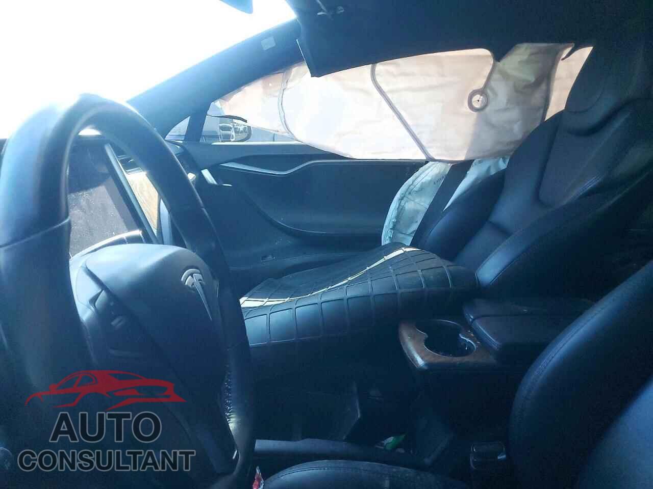 TESLA MODEL S 2018 - 5YJSA1E20JF289714
