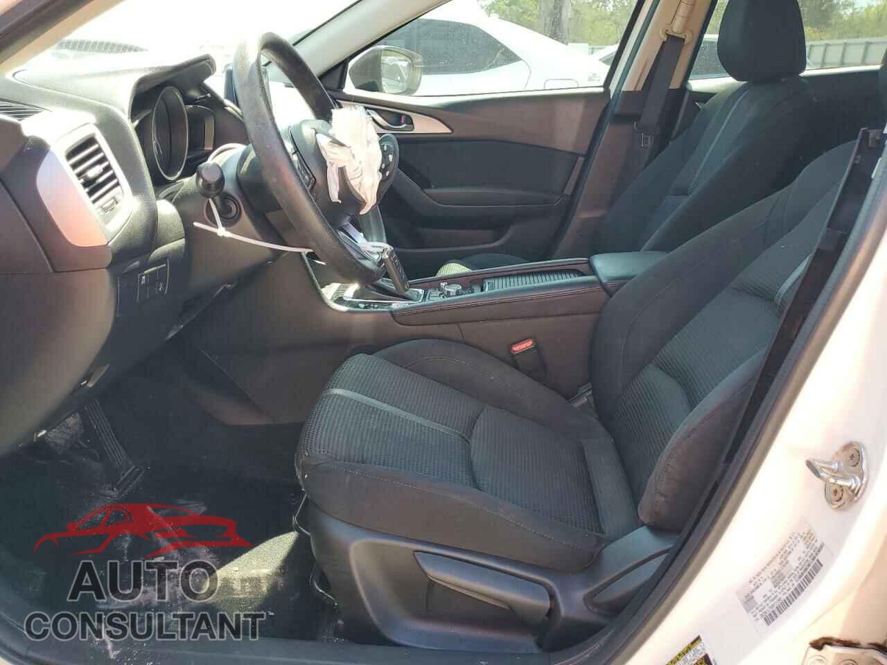 MAZDA 3 2017 - 3MZBN1U74HM101846