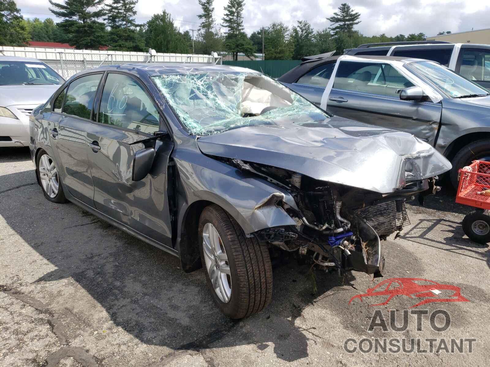 VOLKSWAGEN JETTA 2018 - 3VW2B7AJ0JM247307