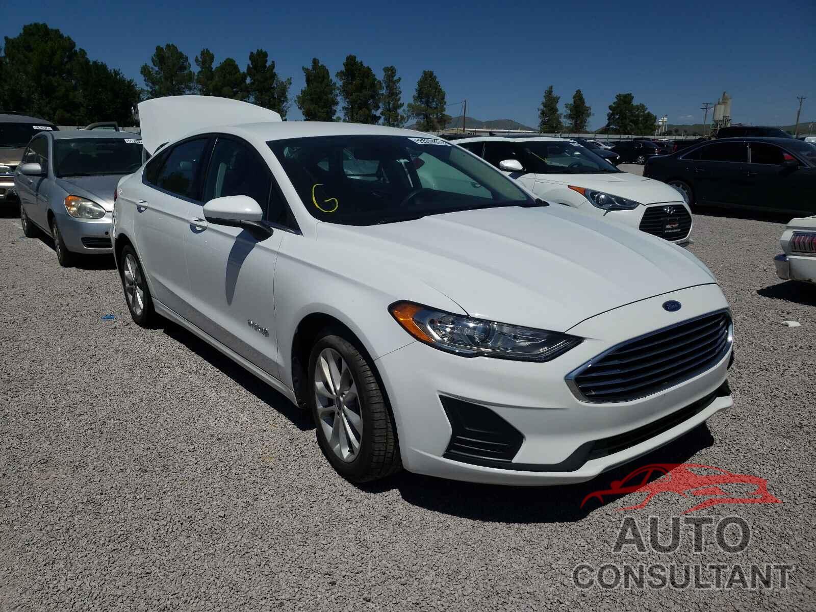 FORD FUSION 2019 - 3FA6P0LU5KR263324