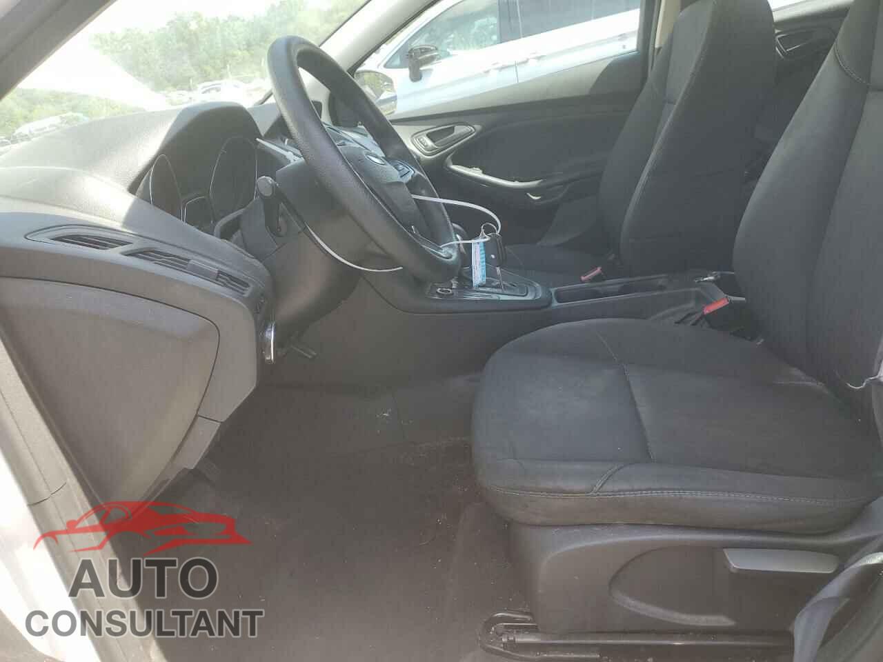FORD FOCUS 2016 - 1FADP3E2XGL266522