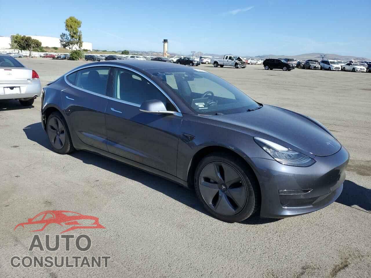 TESLA MODEL 3 2018 - 5YJ3E1EA2JF043084