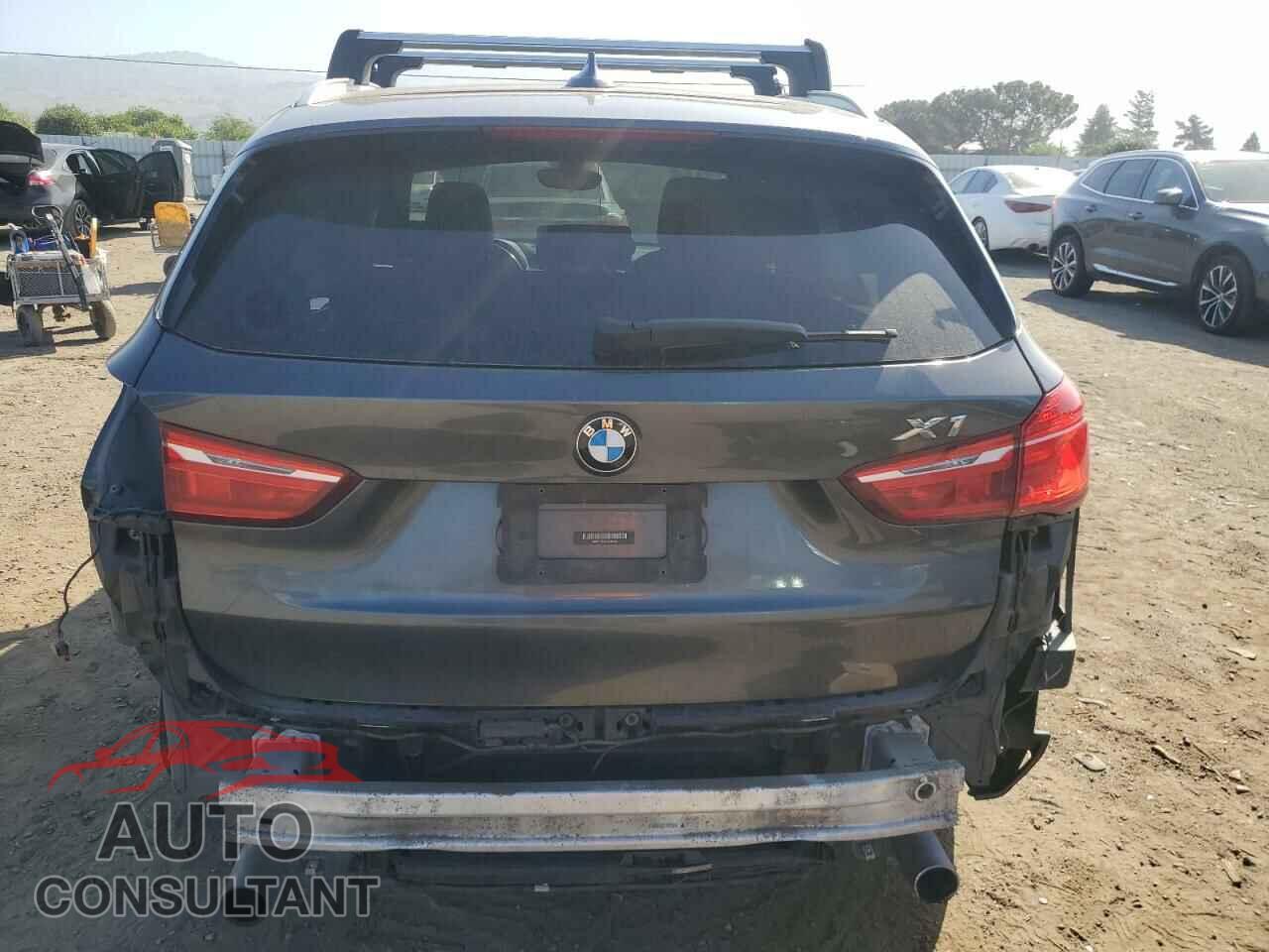 BMW X1 2017 - WBXHT3C32H5F85699