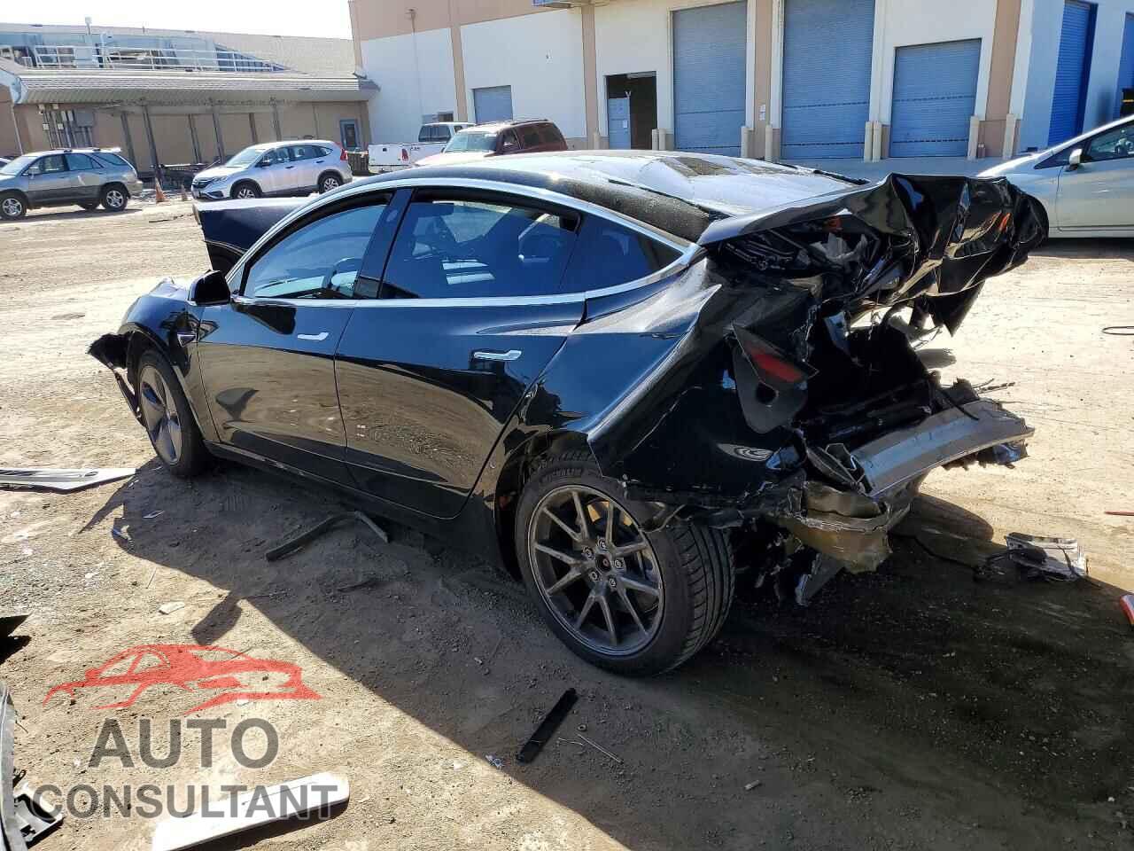 TESLA MODEL 3 2019 - 5YJ3E1EA1KF316792