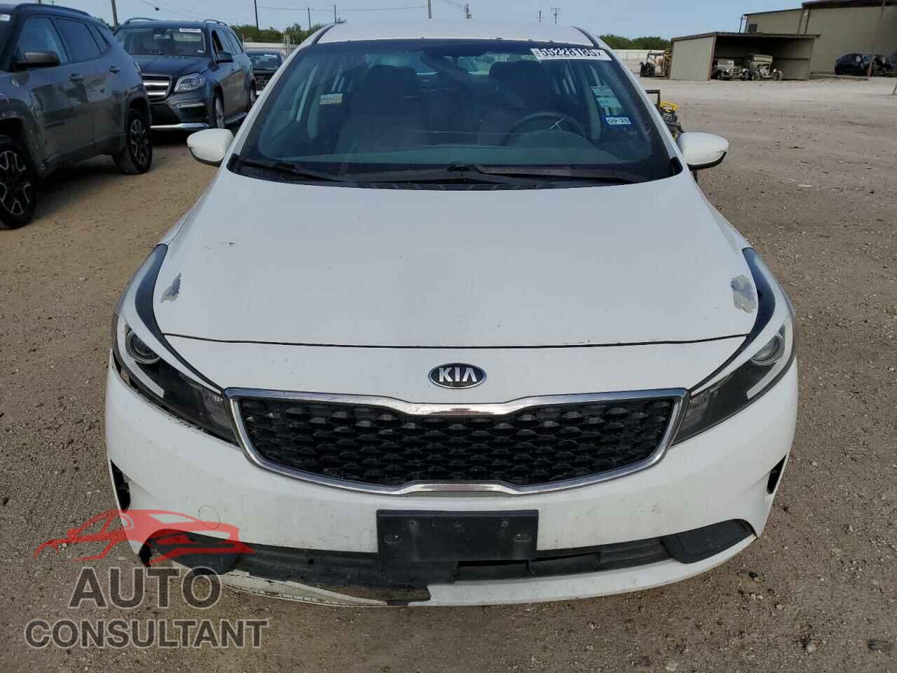 KIA FORTE 2017 - 3KPFK4A79HE041933