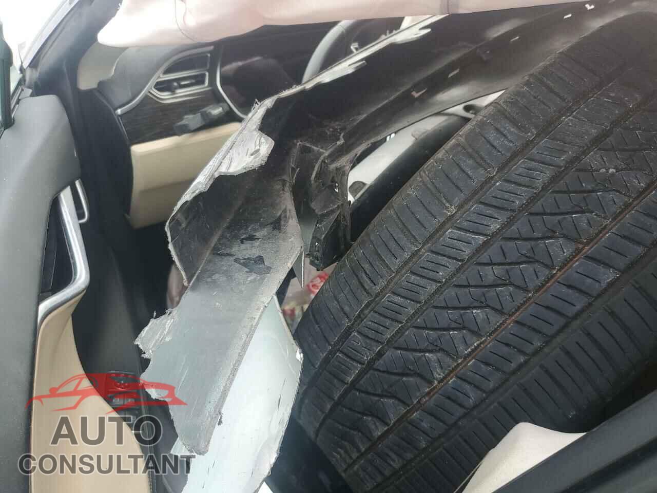 TESLA MODEL S 2017 - 5YJSA1E16HF180191