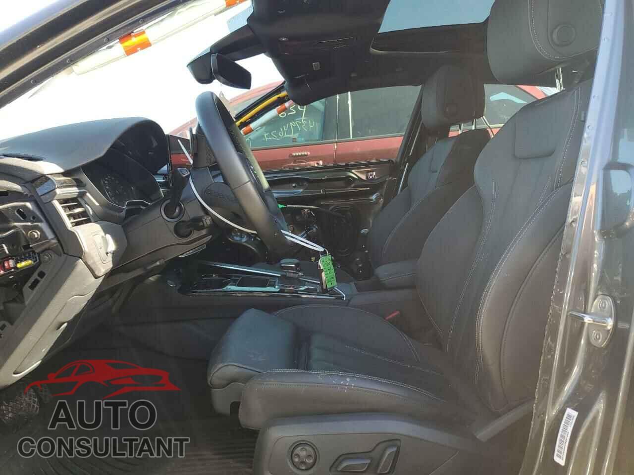 AUDI A4 2021 - WAUDAAF48MN007959