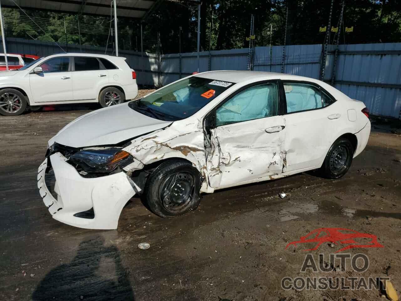 TOYOTA COROLLA 2018 - 5YFBURHE8JP762422