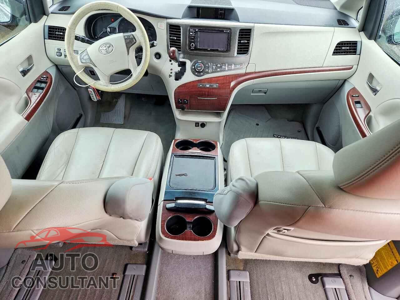 TOYOTA SIENNA 2012 - 5TDDK3DC2CS044357