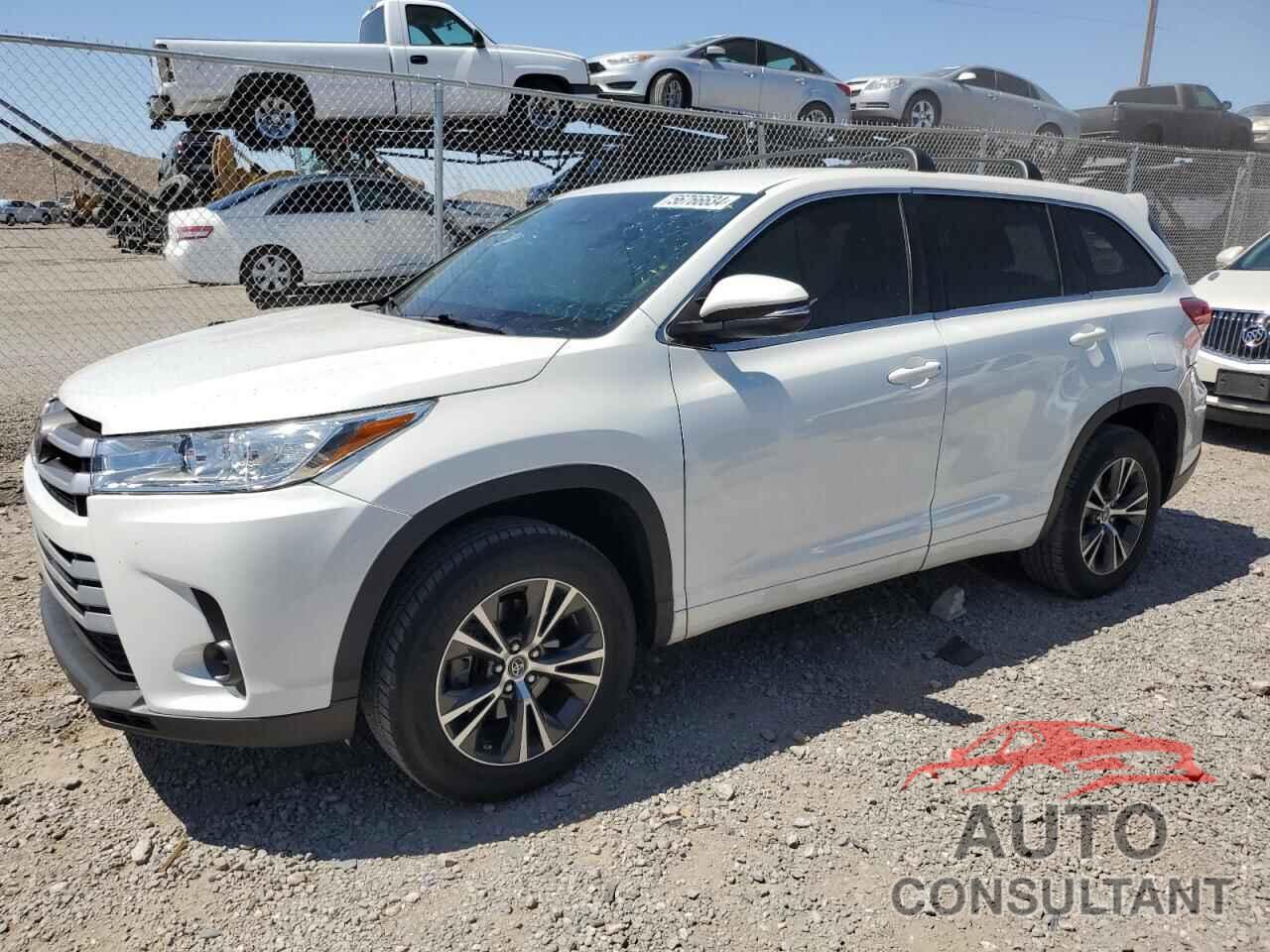 TOYOTA HIGHLANDER 2018 - 5TDZARFH3JS034552