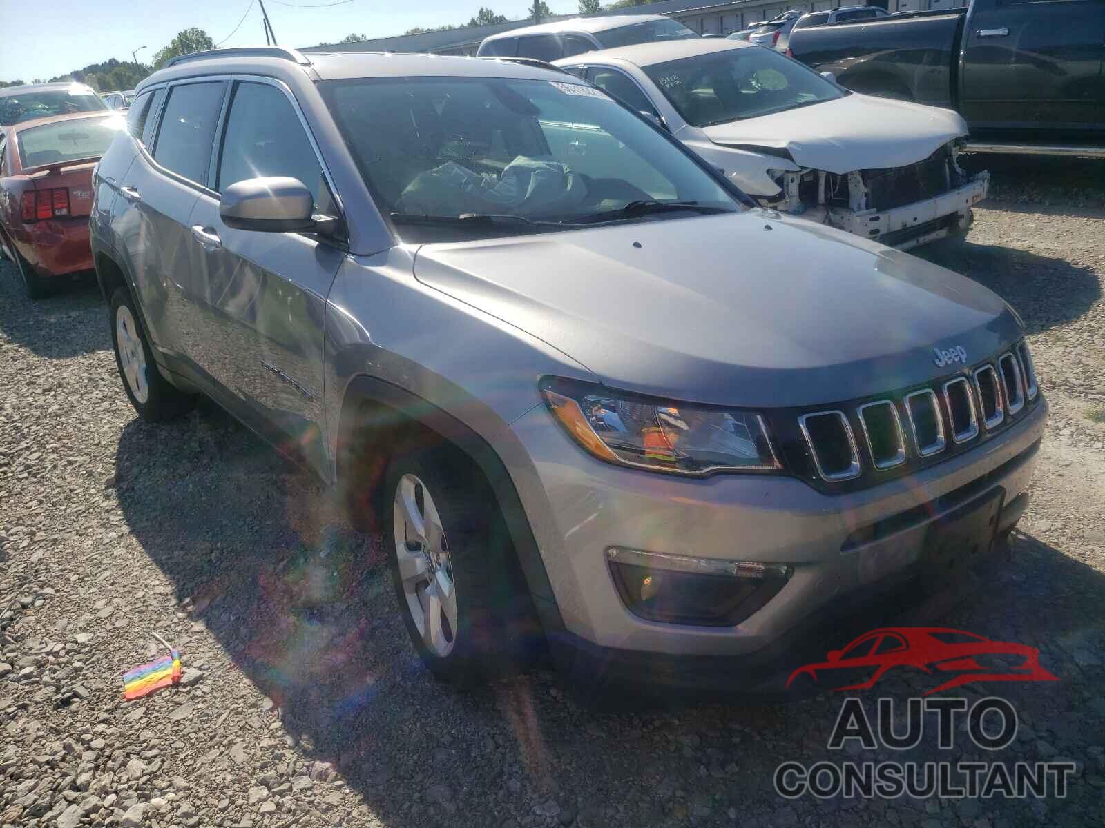 JEEP COMPASS 2018 - 3C4NJDBB3JT139147