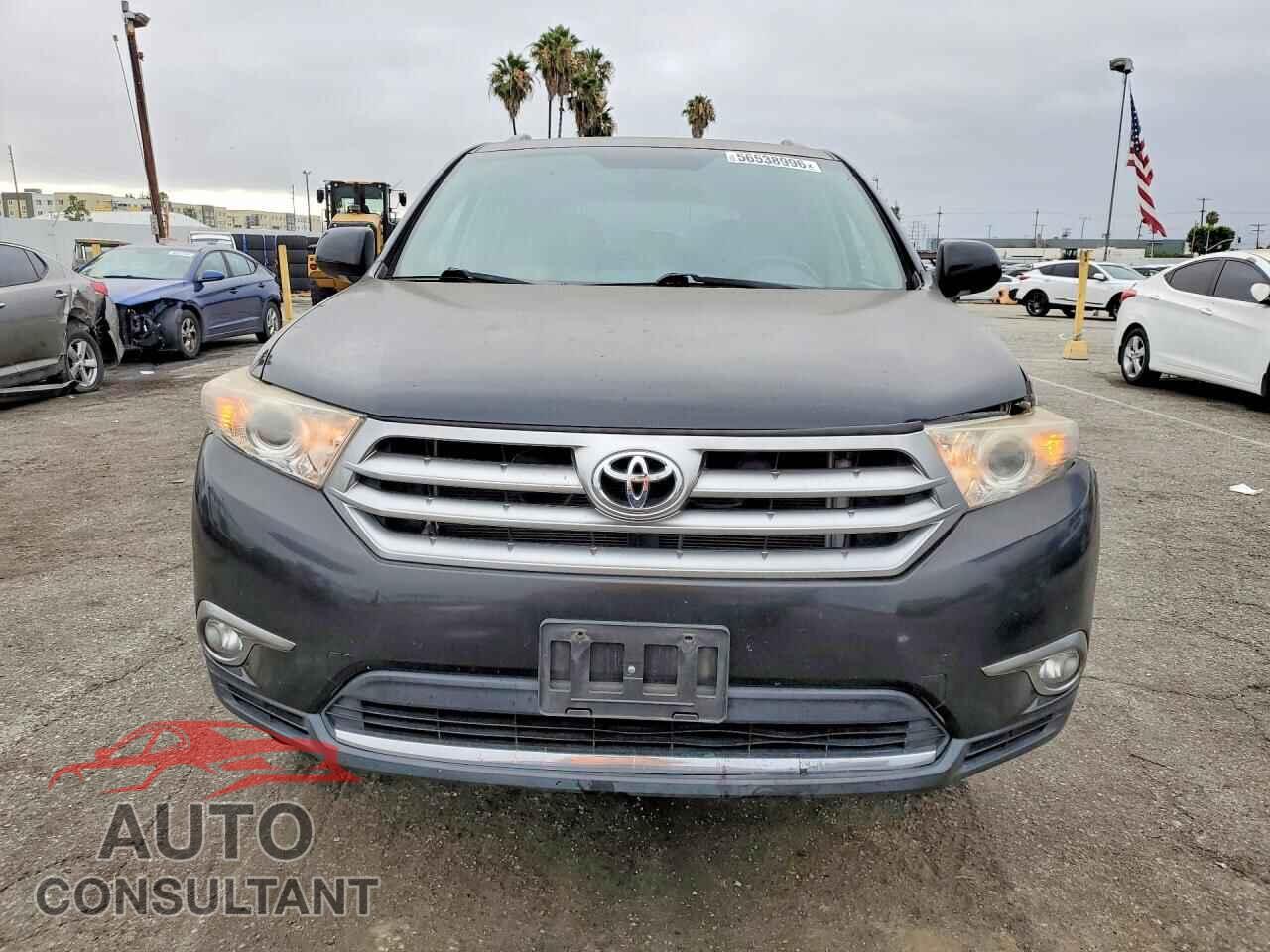 TOYOTA HIGHLANDER 2013 - 5TDYK3EH8DS116479