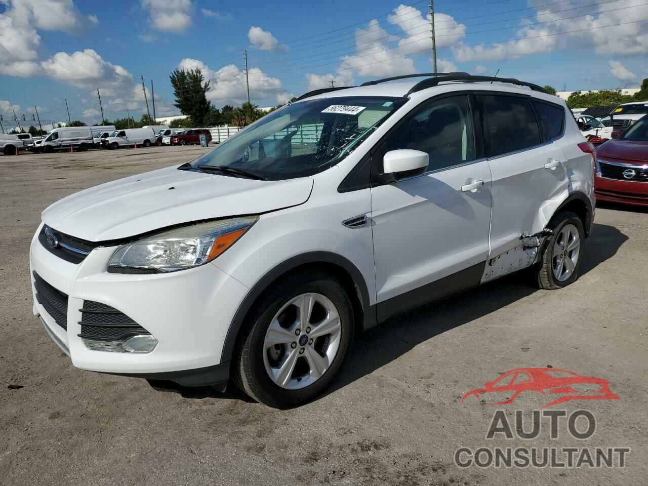 FORD ESCAPE 2016 - 1FMCU0GXXGUB43895