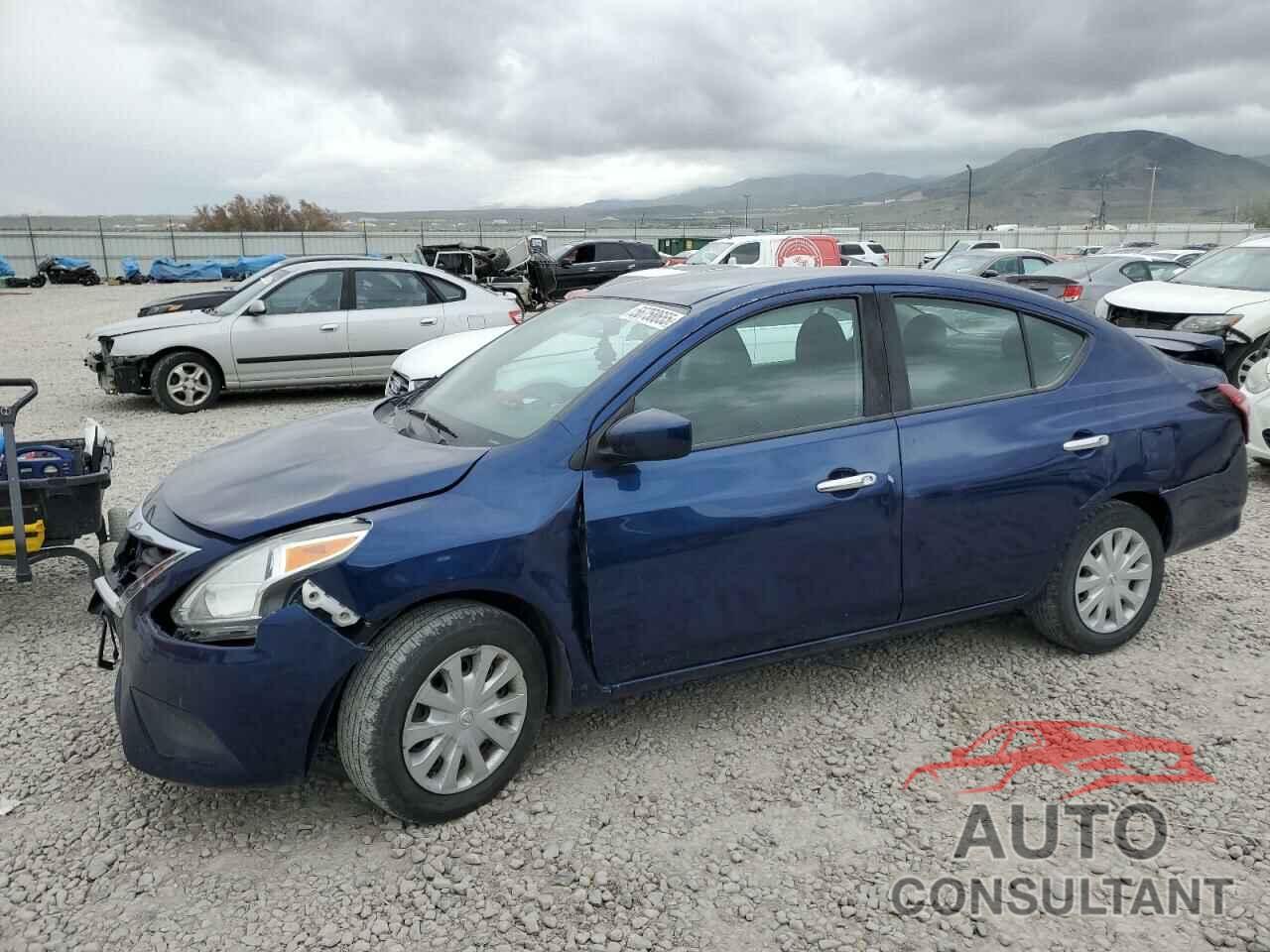 NISSAN VERSA 2018 - 3N1CN7AP8JL864725