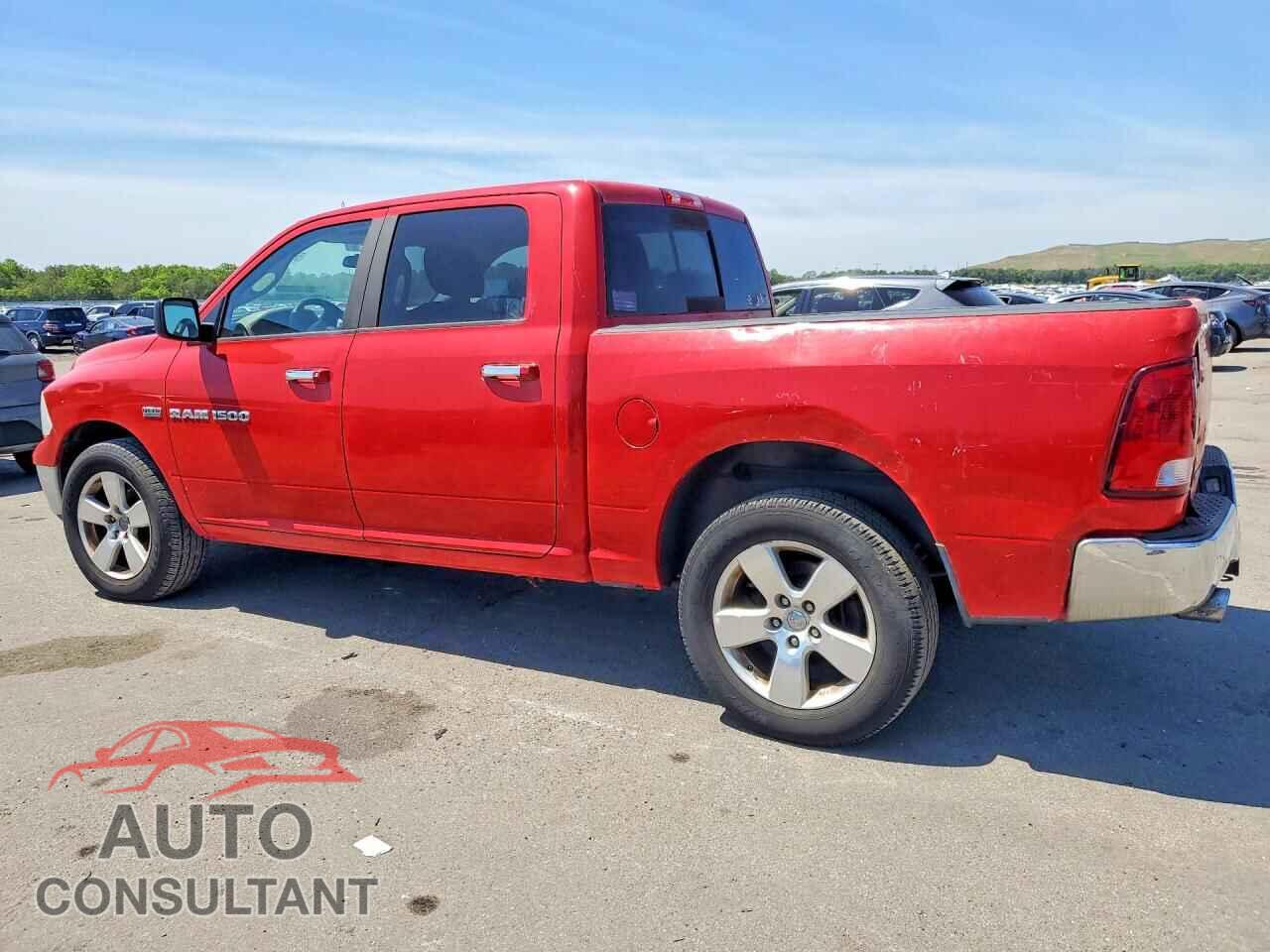 DODGE RAM 1500 2012 - 1C6RD7LT3CS126329