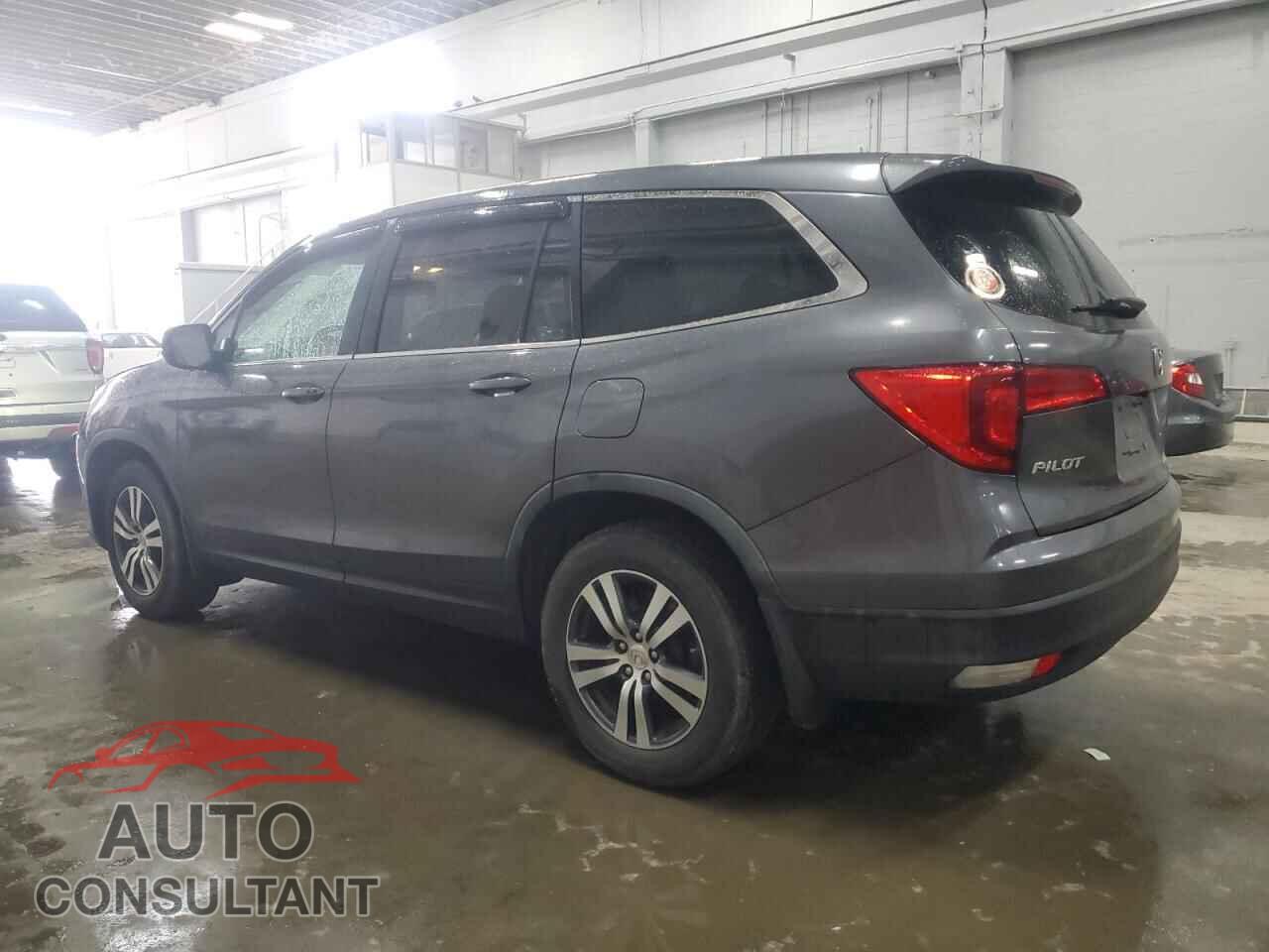 HONDA PILOT 2017 - 5FNYF6H78HB002176