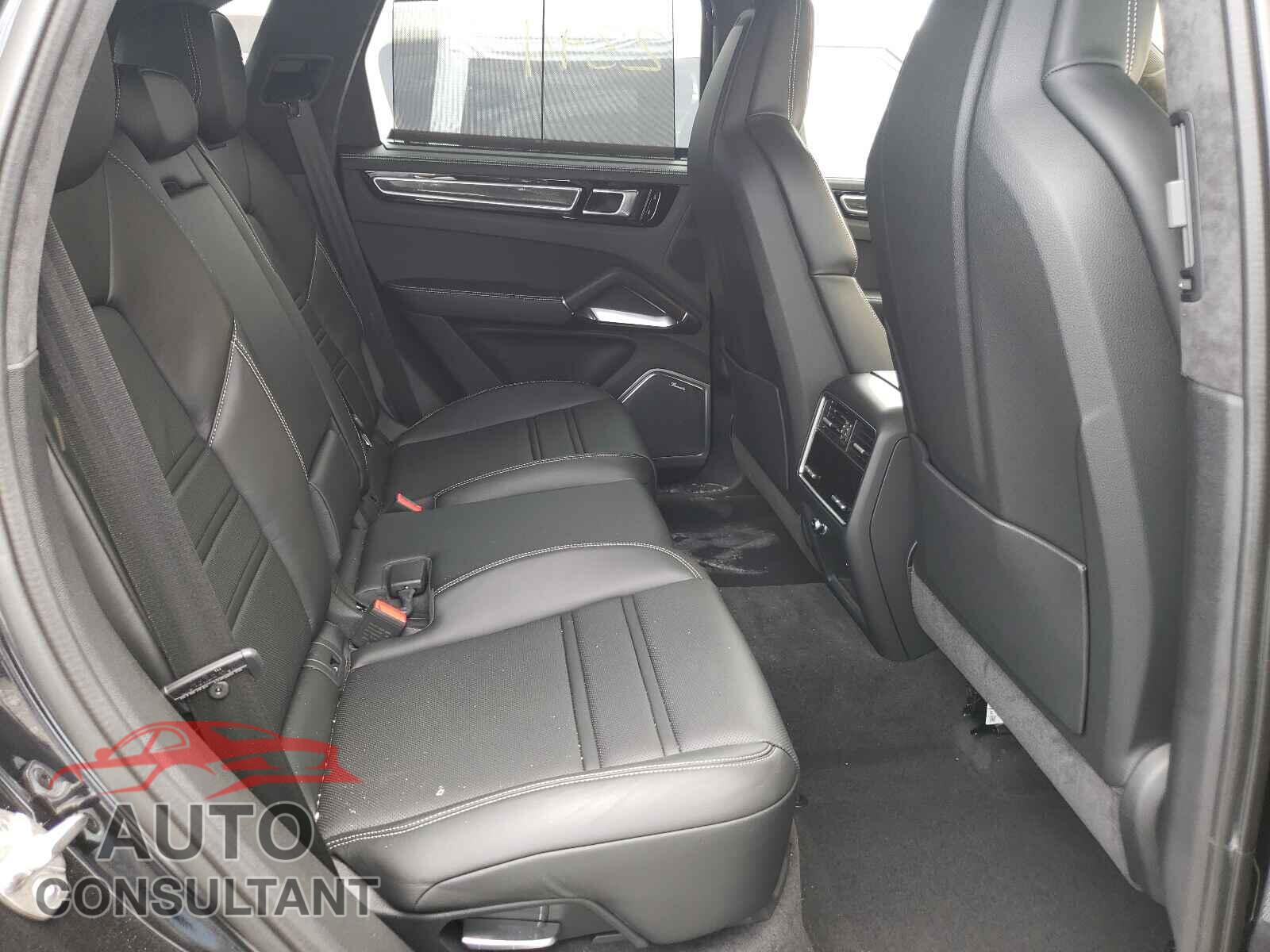 PORSCHE CAYENNE 2021 - WP1AF2AY5MDA36038