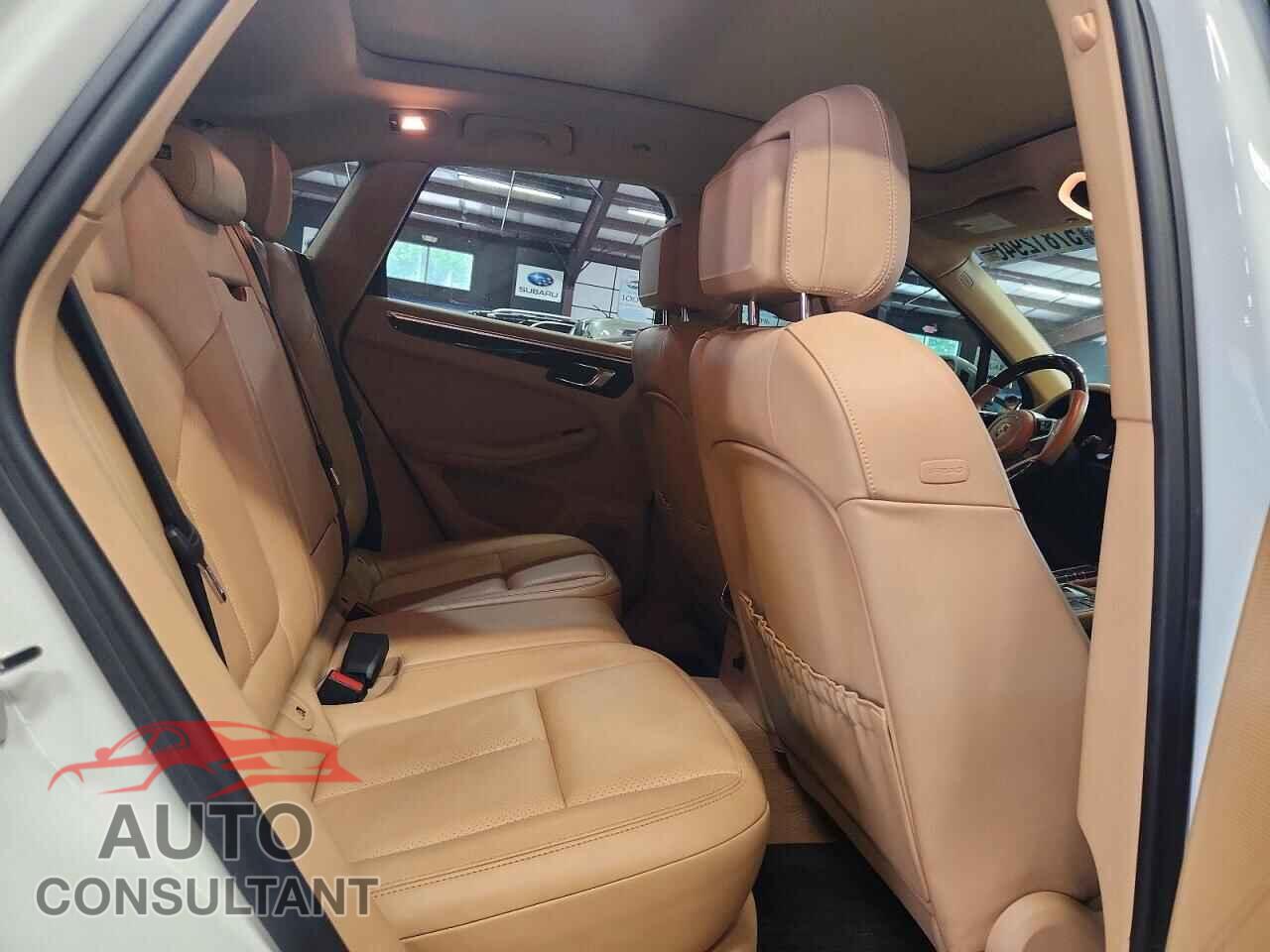 PORSCHE MACAN 2016 - WP1AB2A55GLB50620