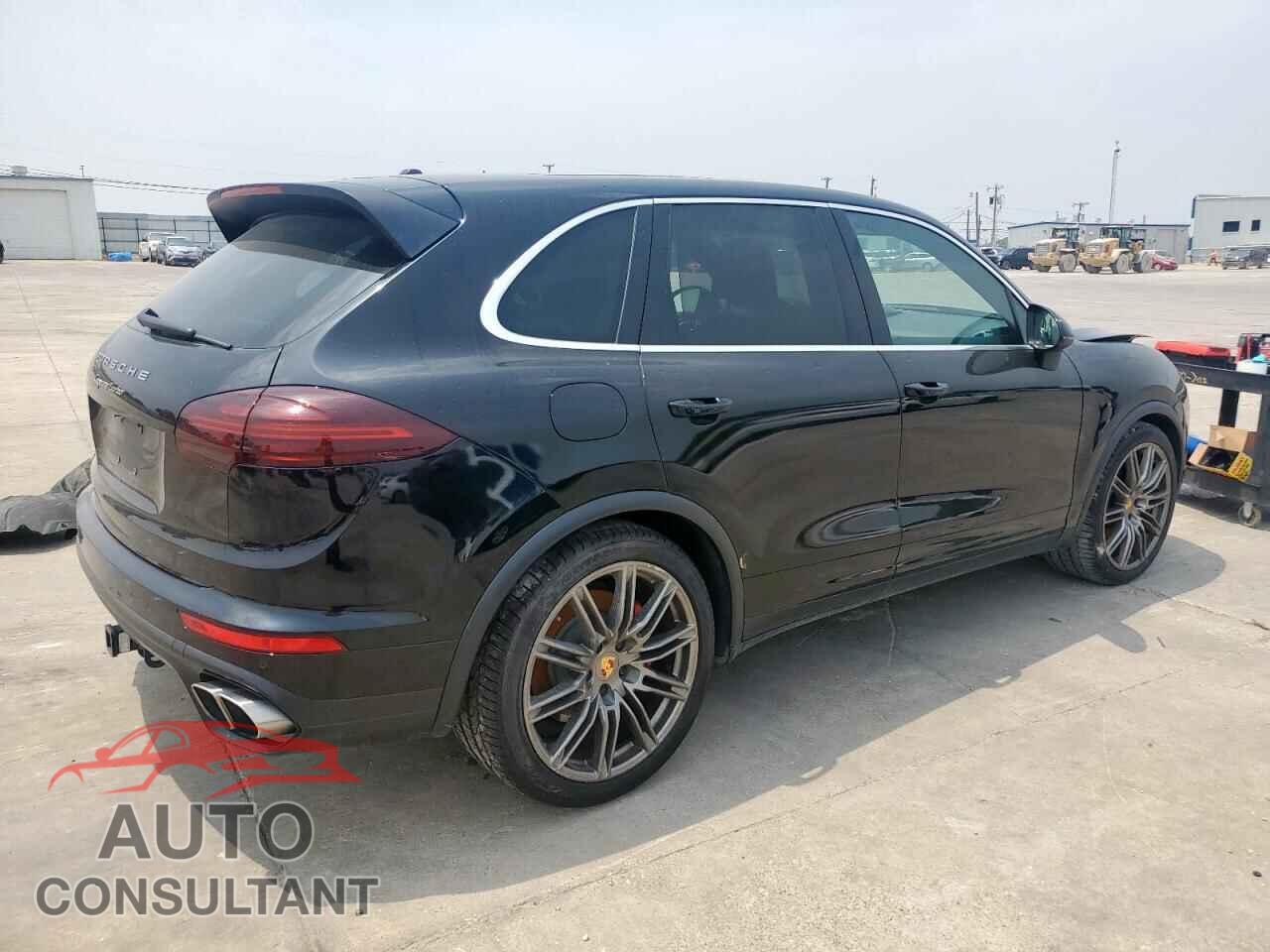 PORSCHE CAYENNE 2016 - WP1AC2A21GLA88880