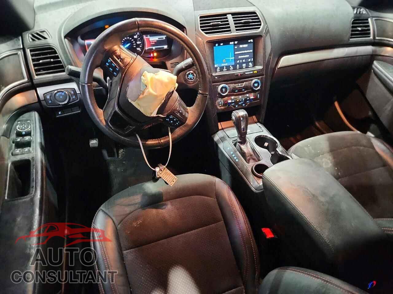 FORD EXPLORER 2018 - 1FM5K7D84JGB07145