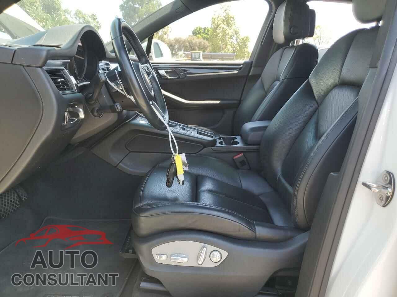 PORSCHE MACAN 2017 - WP1AB2A54HLB16833