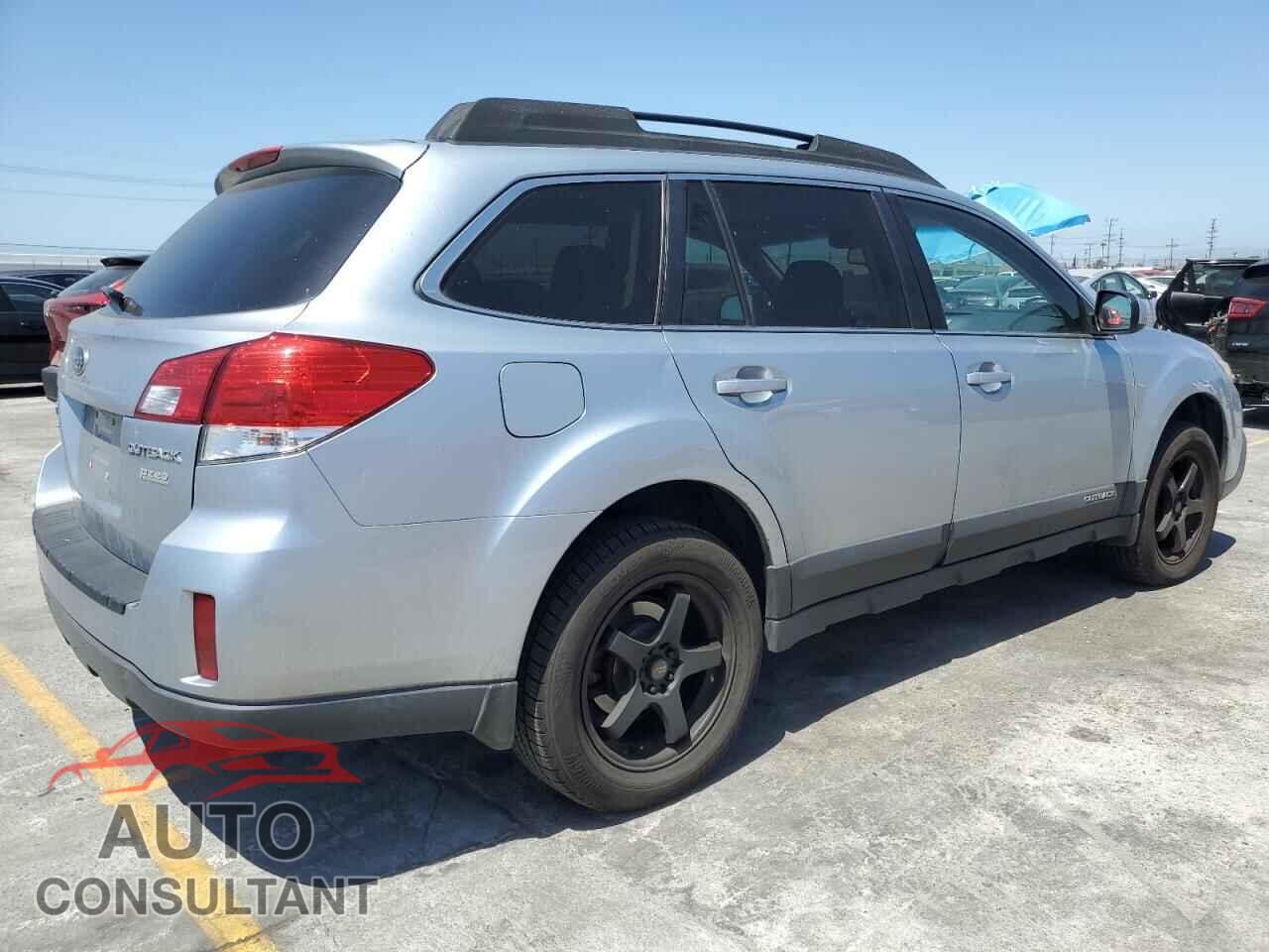 SUBARU OUTBACK 2013 - 4S4BRBCC6D3321301