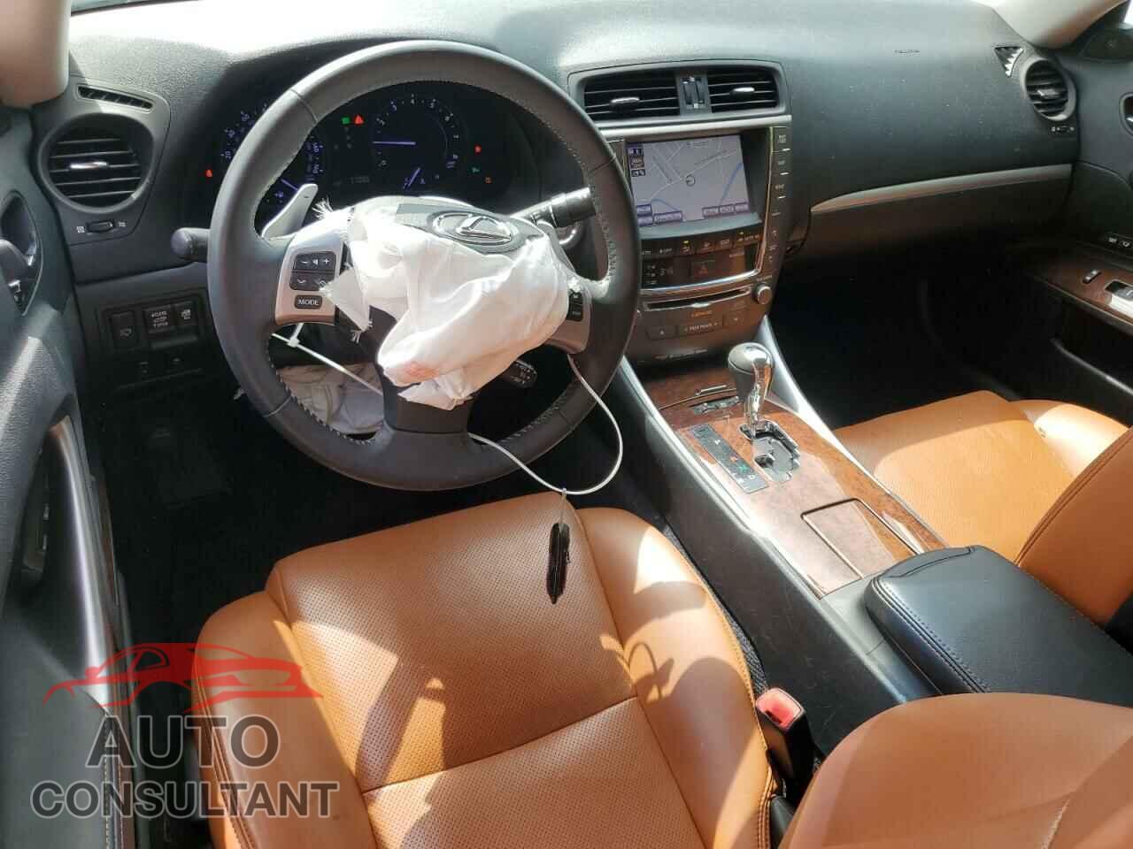 LEXUS IS 2014 - JTHFE2C21E2510968