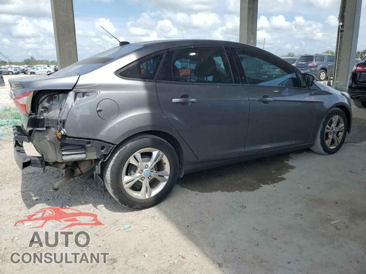 FORD FOCUS 2013 - 1FADP3F2XDL279345