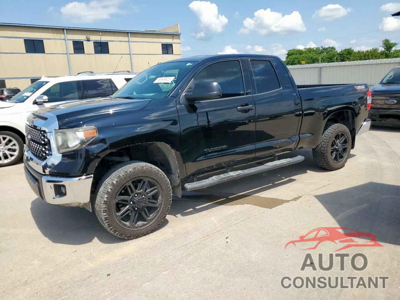 TOYOTA TUNDRA 2019 - 5TFRM5F15KX137132