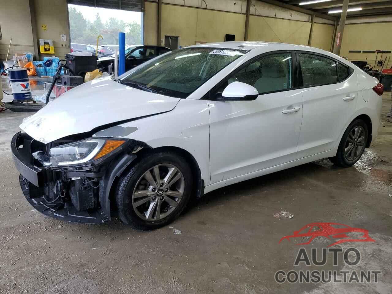 HYUNDAI ELANTRA 2018 - 5NPD84LF3JH328129